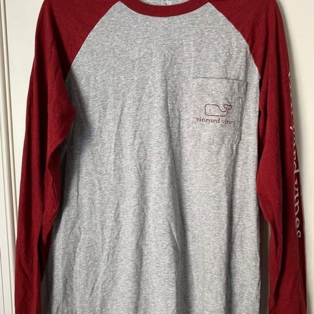 Vineyard Vines long Sleeve Top